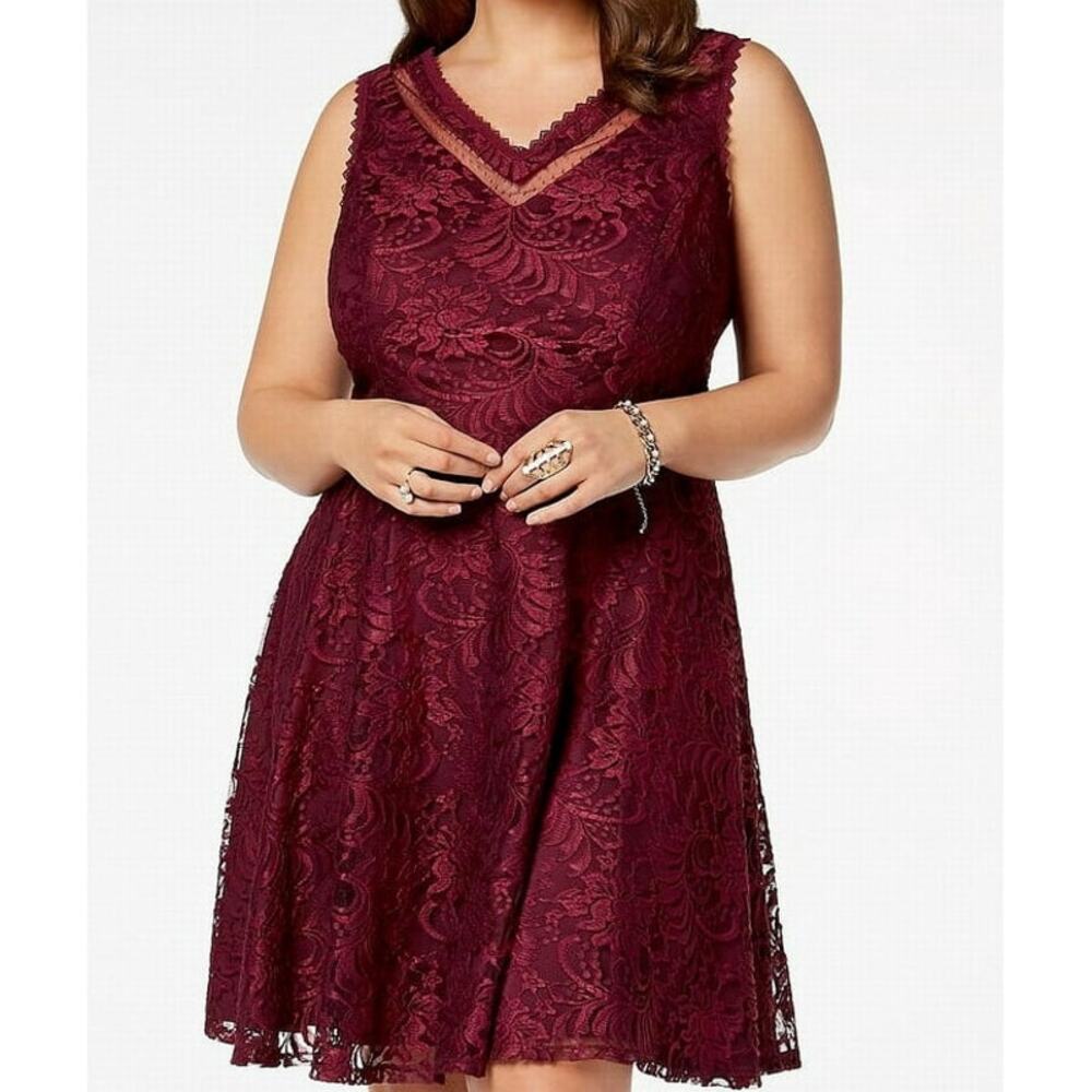 City Studio lace sleeveless v-neck burgundy dress size 20